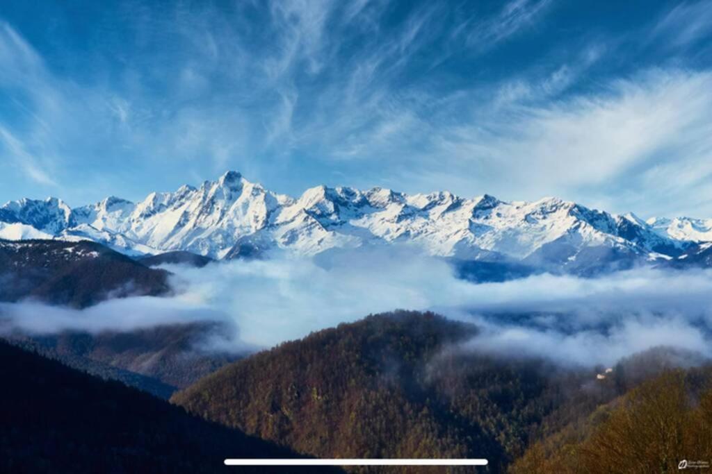 Le Gite De La Vallee Du Douctouyre Dun Екстериор снимка